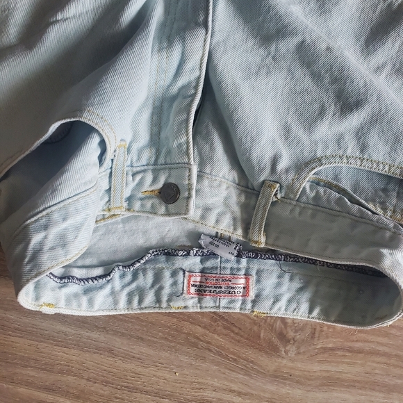 Light denim high waist vintage guess shorts - Picture 3 of 4